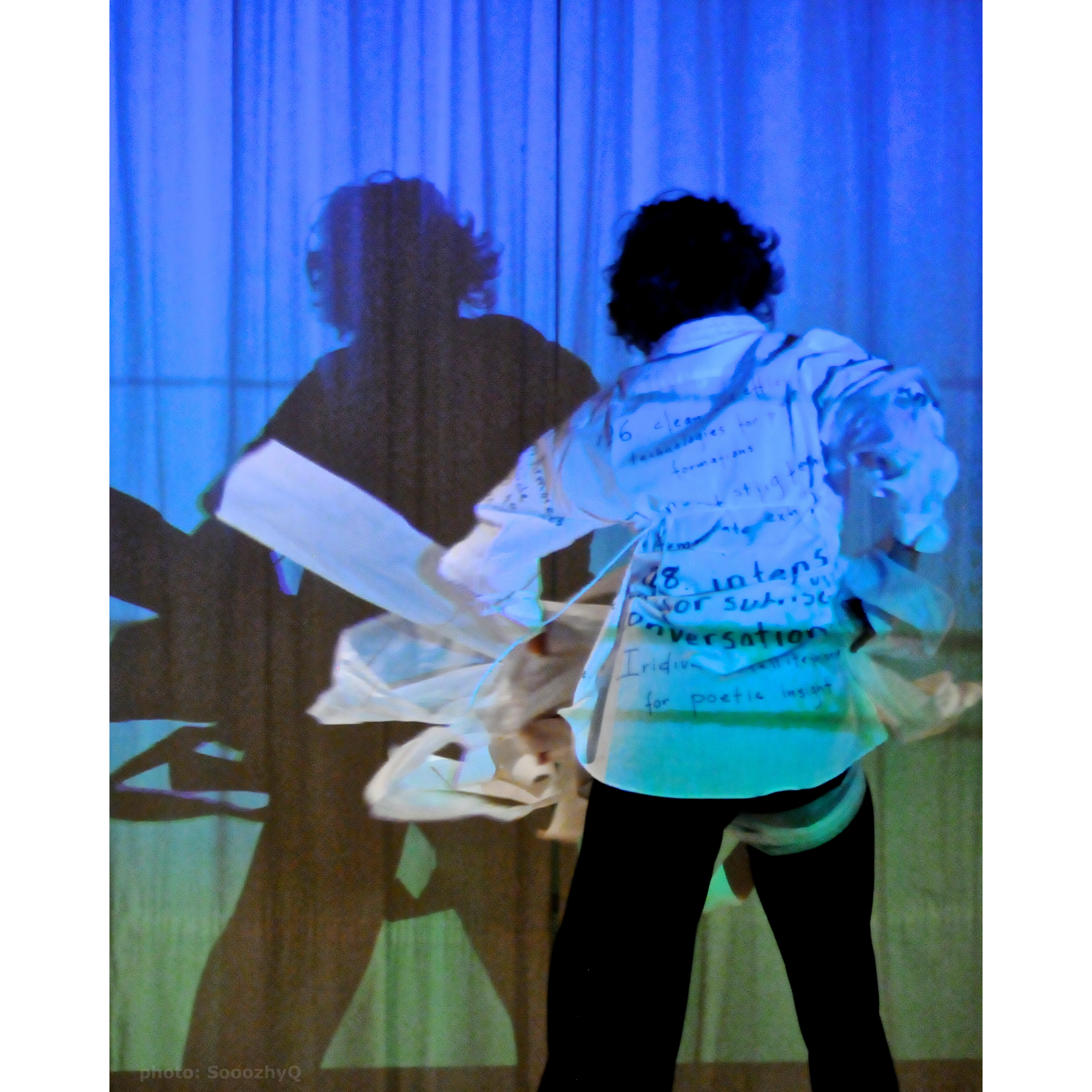DSC_Amy-paper